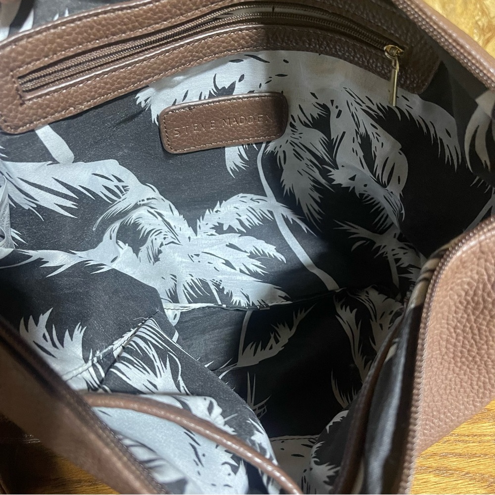 Steve Madden Brown Leather‎ Crossbody Bag - Picture 5 of 5